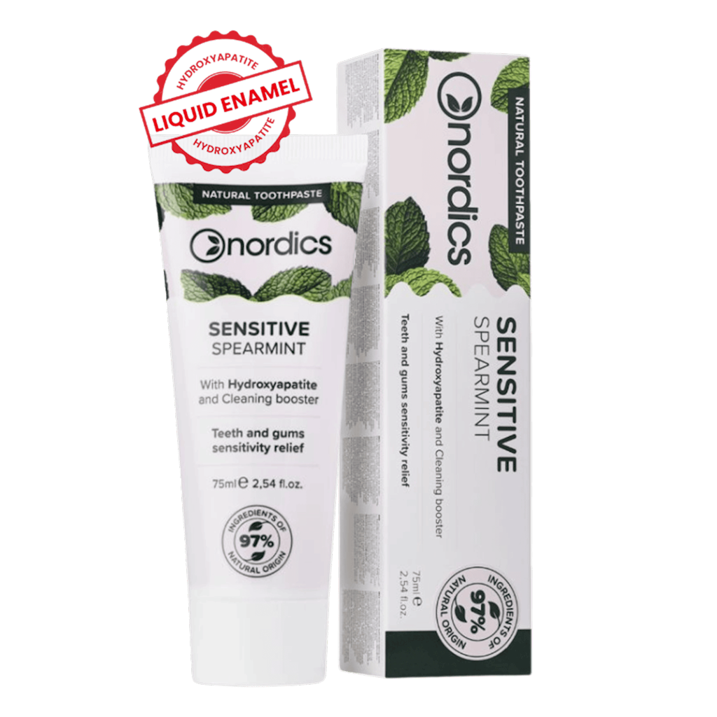 PASTA DO ZĘBÓW REMINERALIZUJĄCA SENSITIVE Z PŁYNNYM SZKLIWEM BEZ FLUORU 75 ml - NORDICS